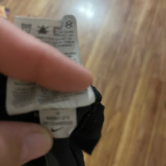 Nike Women's Black Athletic Shorts - Picture 3 of 3